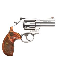 Smith &amp; Wesson 150713 Model 686 Plus Deluxe 357 Mag or 38 S&amp;W Spl +P Stainless Steel 3" Barrel &amp; 7rd Cylinder,Satin Stainless Steel L-Frame, Textured Wood Grip, Internal Lock