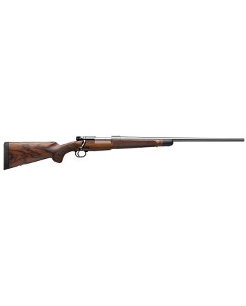 Winchester Repeating Arms 535239289 Model 70 Super Grade 6.5 Creedmoor Caliber with 4+1 Capacity, 22" Barrel, High Polished Blued Metal Finish &amp; AAA French Walnut Stock Right Hand (Full Size)