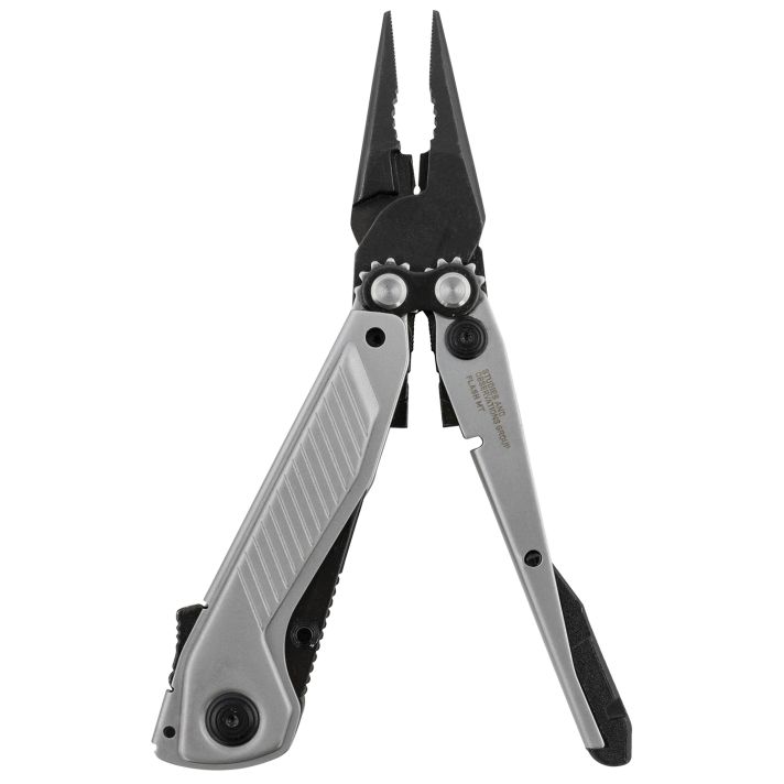 S.O.G SOG29550141 Flash MT Black/Silver Cryo D2 5.60" Long Plain Blade
