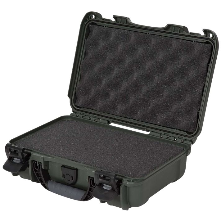 Nanuk 9091006 909Waterproof & Airline Approved Olive Resin w/ Cubed Foam 11.44" L x 7" W x 3.68" H Interior Dimensions