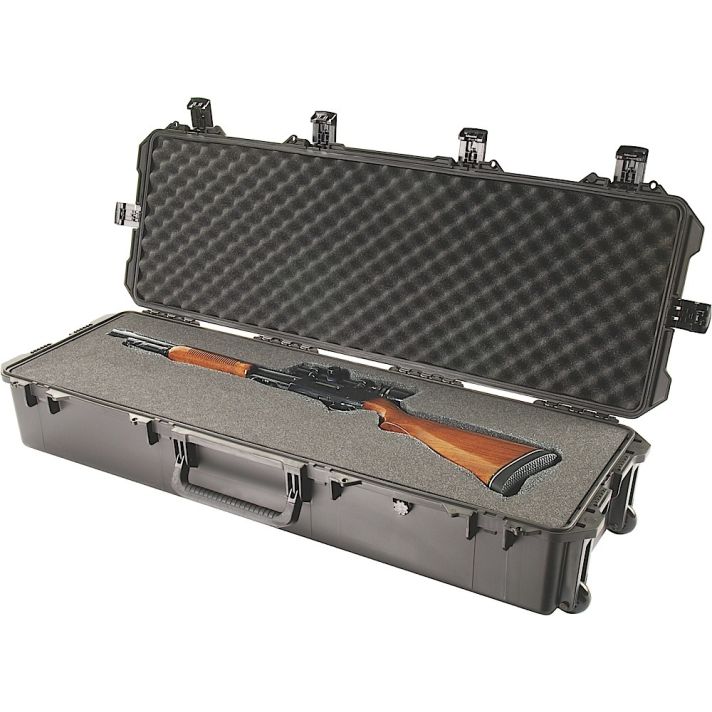 Pelican IM3220X0001 Storm Long Case 44" Black HPX Resin 2 gun w/Wheels